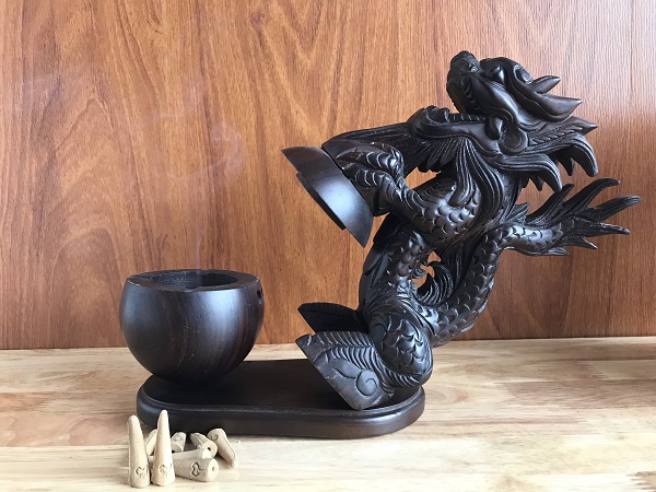 Rồng xông trầm và trầm nụ